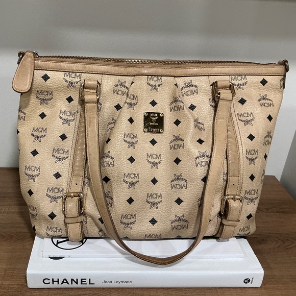 MCM shoulder bag NO strap - Picture 1 of 6